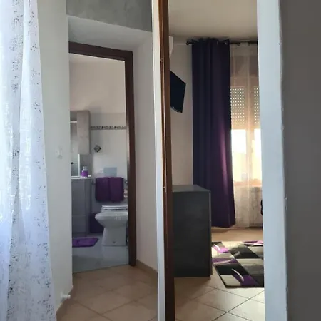 Silver Apartment